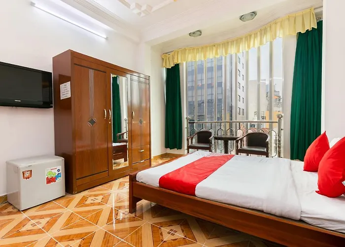 OYO 523 Phúc Khánh Hotel